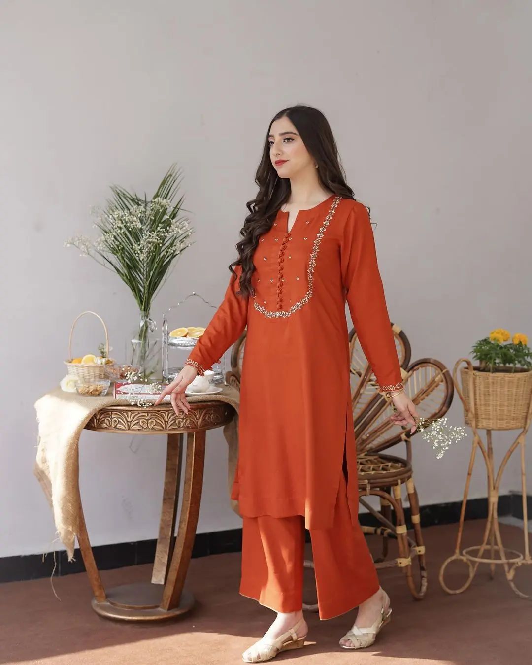 LC-11 : 3 PIECE UNSTITCHED PREMIUM DHANAK EMBROIDERED DRESS