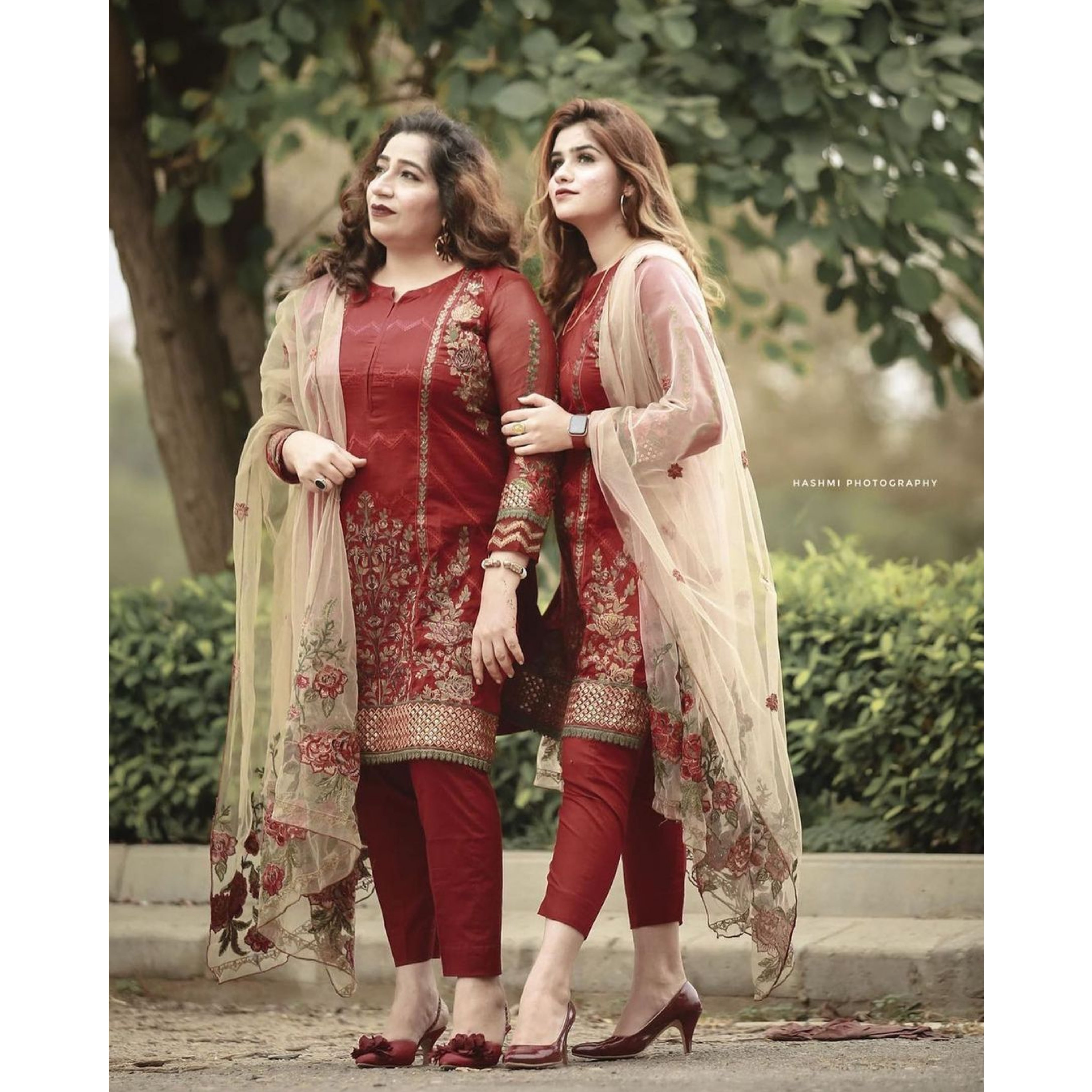 BM-01 : 3-PIECE UN-STITCHED EMBROIDERED PREMIUM LAWN DRESS