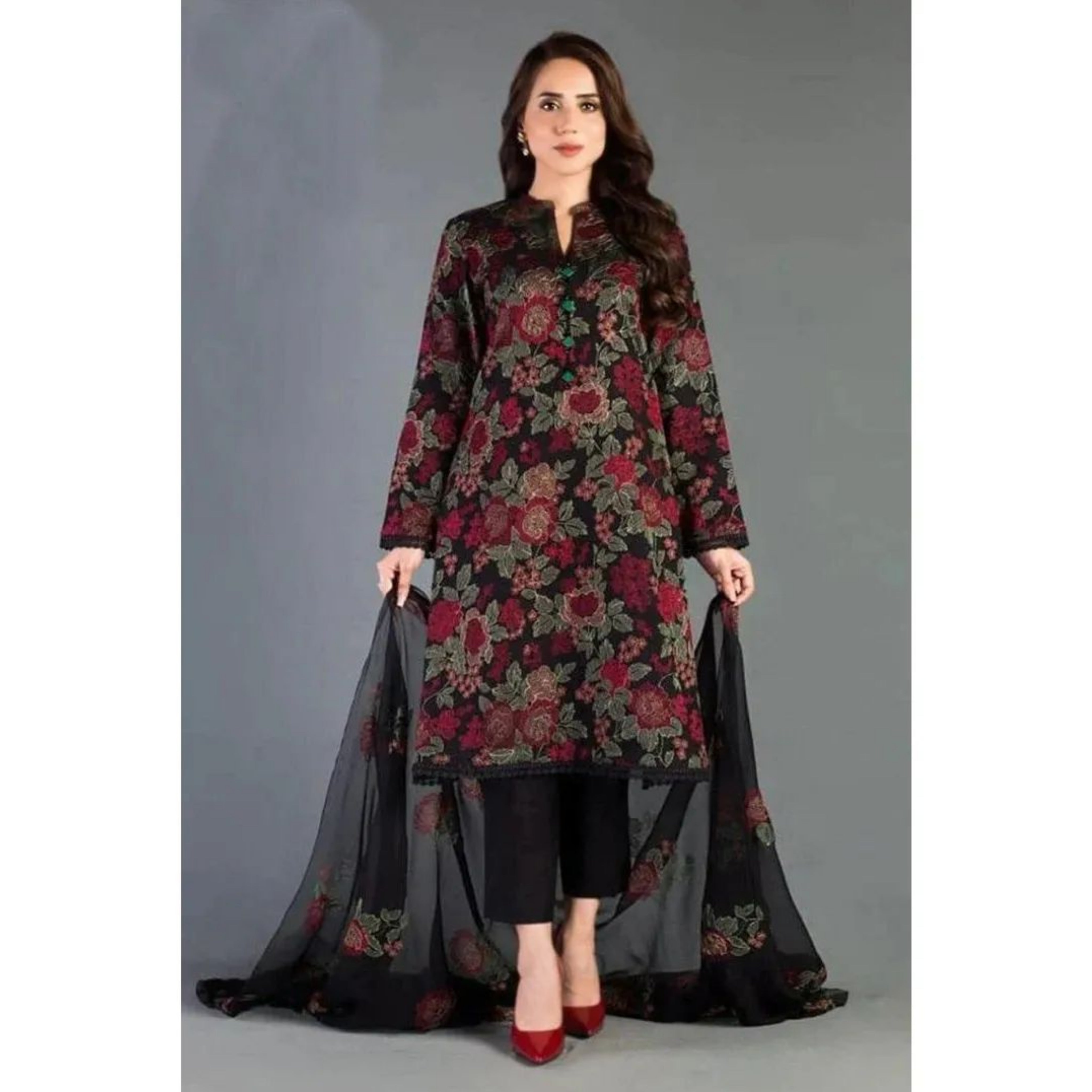 BR-02 : 3-PIECE UN-STITCHED EMBROIDERED PREMIUM LAWN DRESS