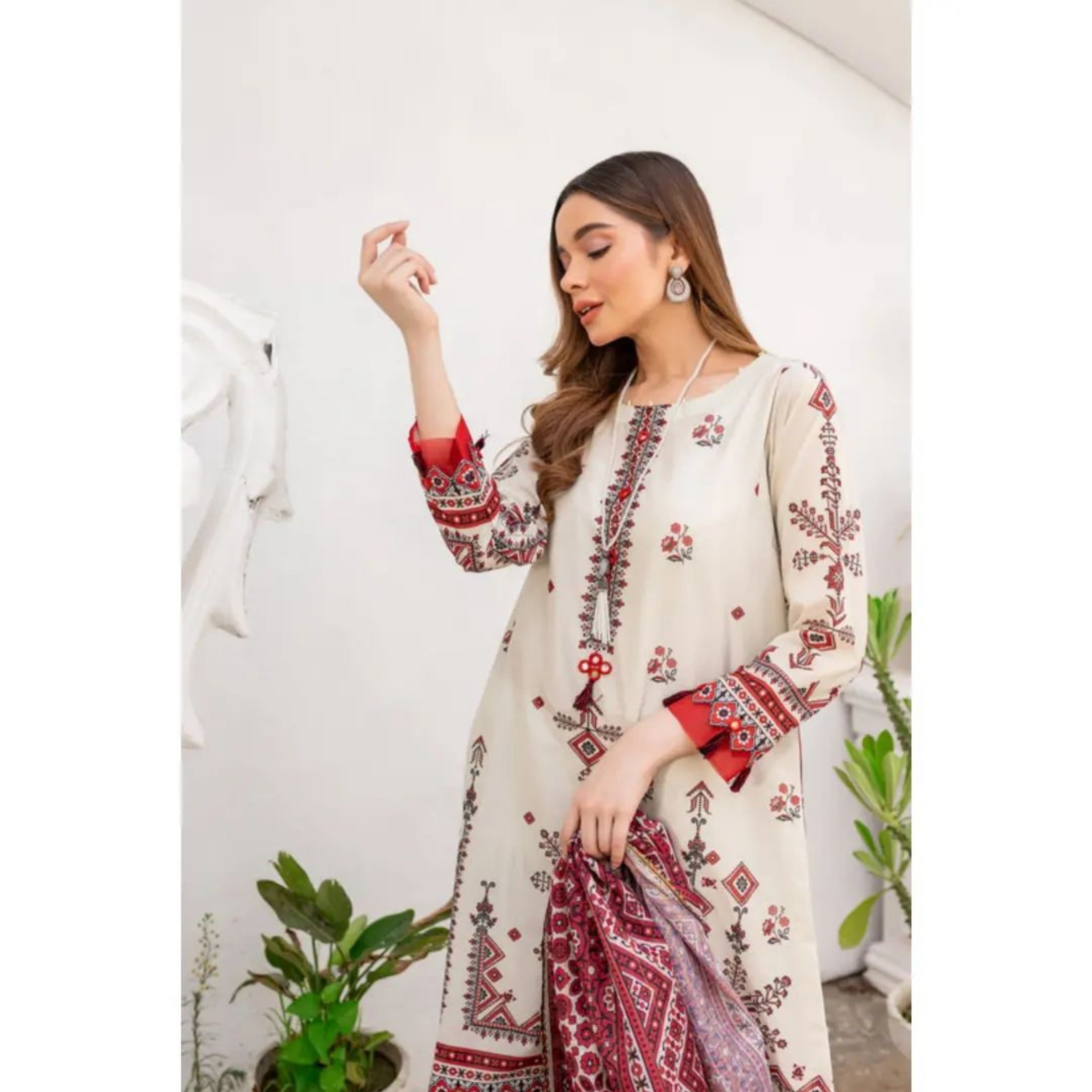 BT-04 : 3-PIECE UN-STITCHED EMBROIDERED PREMIUM LAWN DRESS