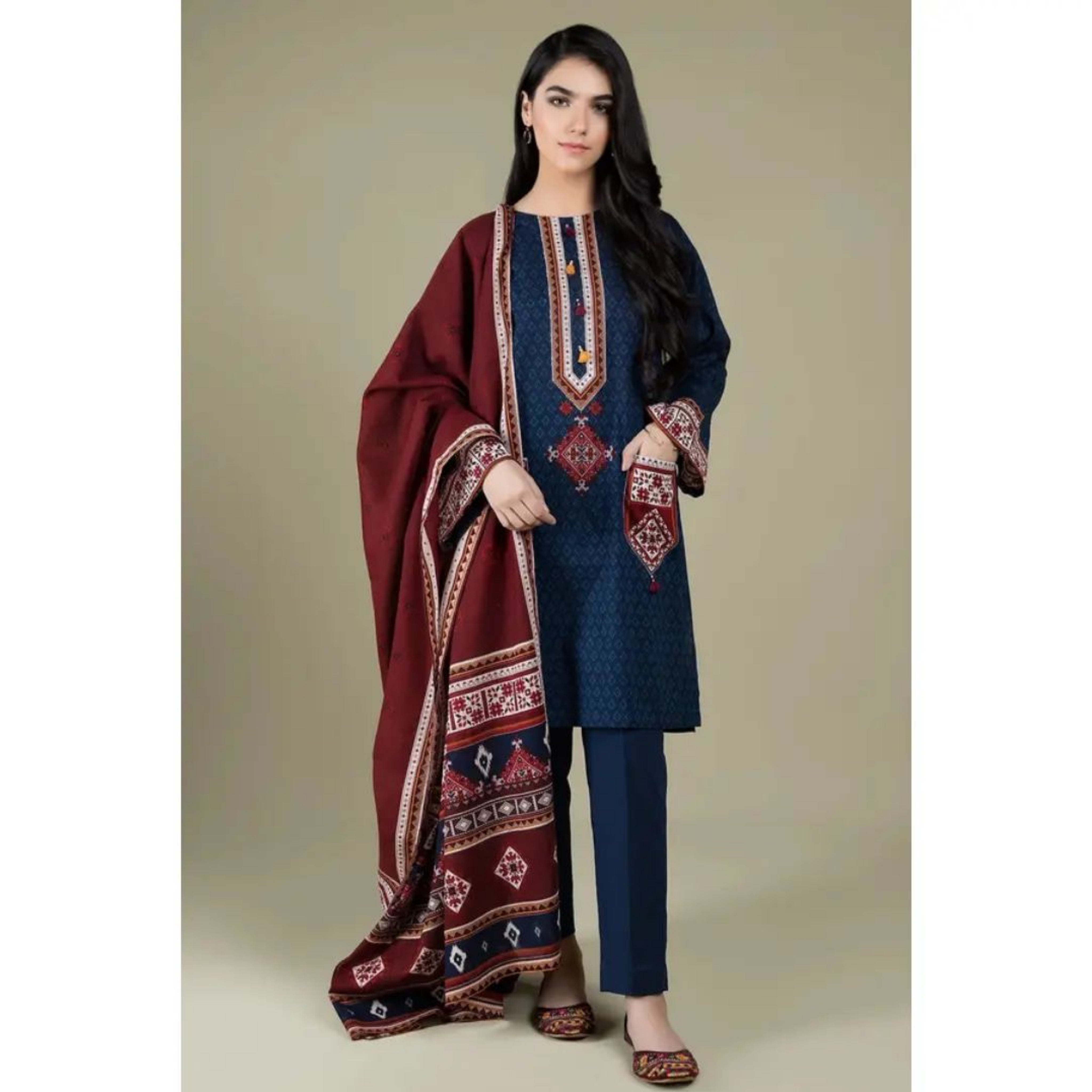 LC-18: 3-PIECE UN-STITCHED EMBROIDERED PREMIUM LAWN DRESS