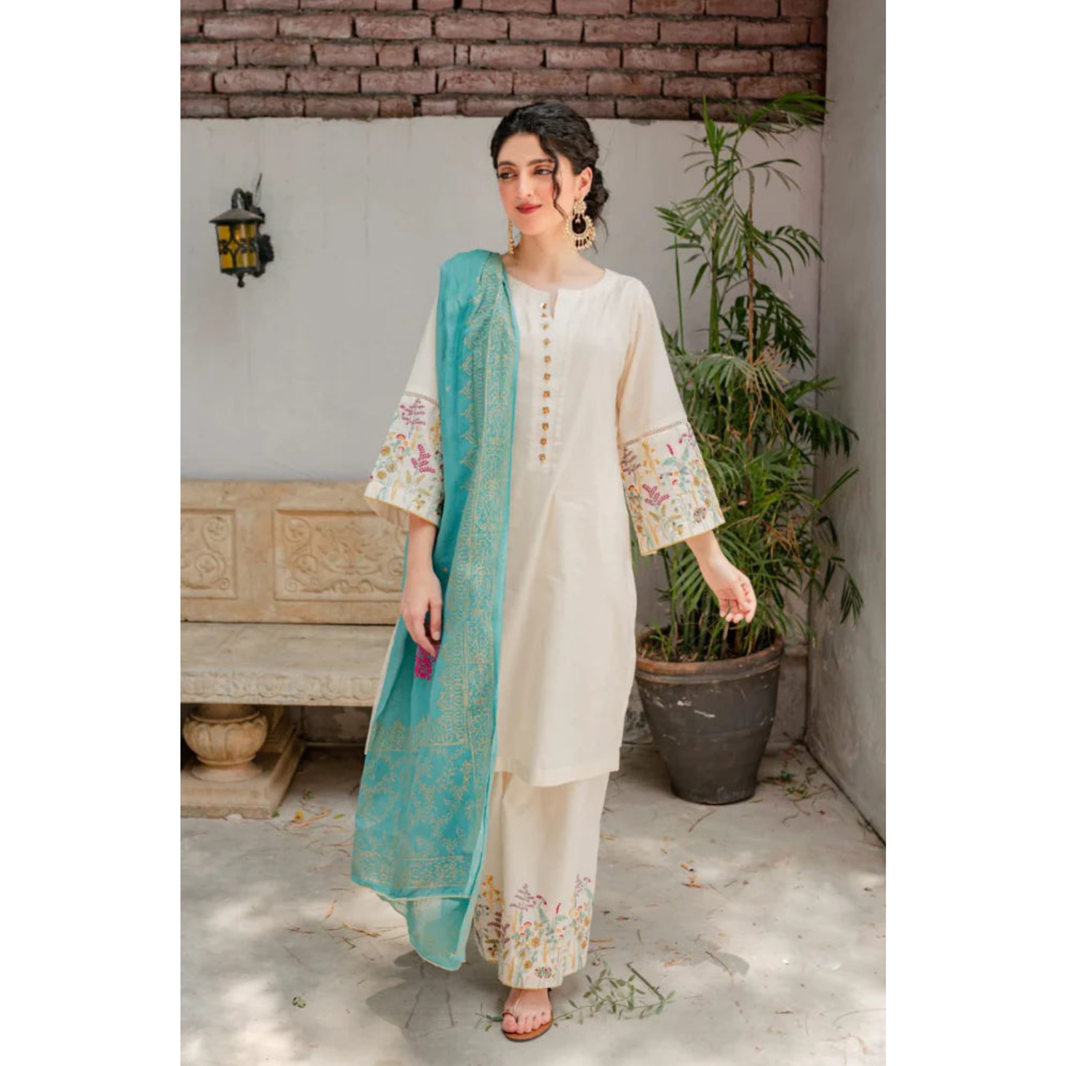 KH-03 : 3 PIECE UNSTITCHED PREMIUM DHANAK EMBROIDERED DRESS