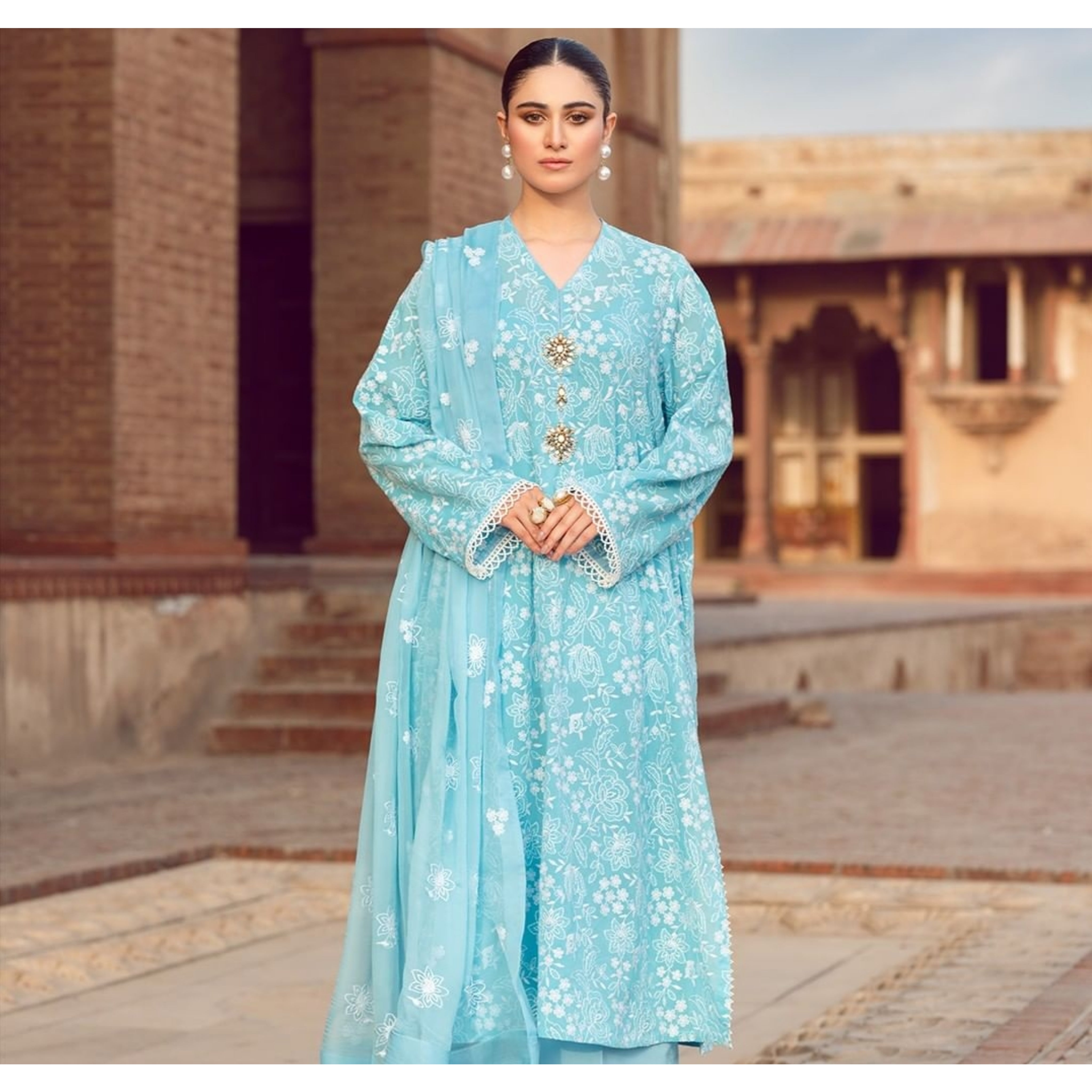 NA-02 : 3-PIECE UN-STITCHED EMBROIDERED PREMIUM LAWN DRESS