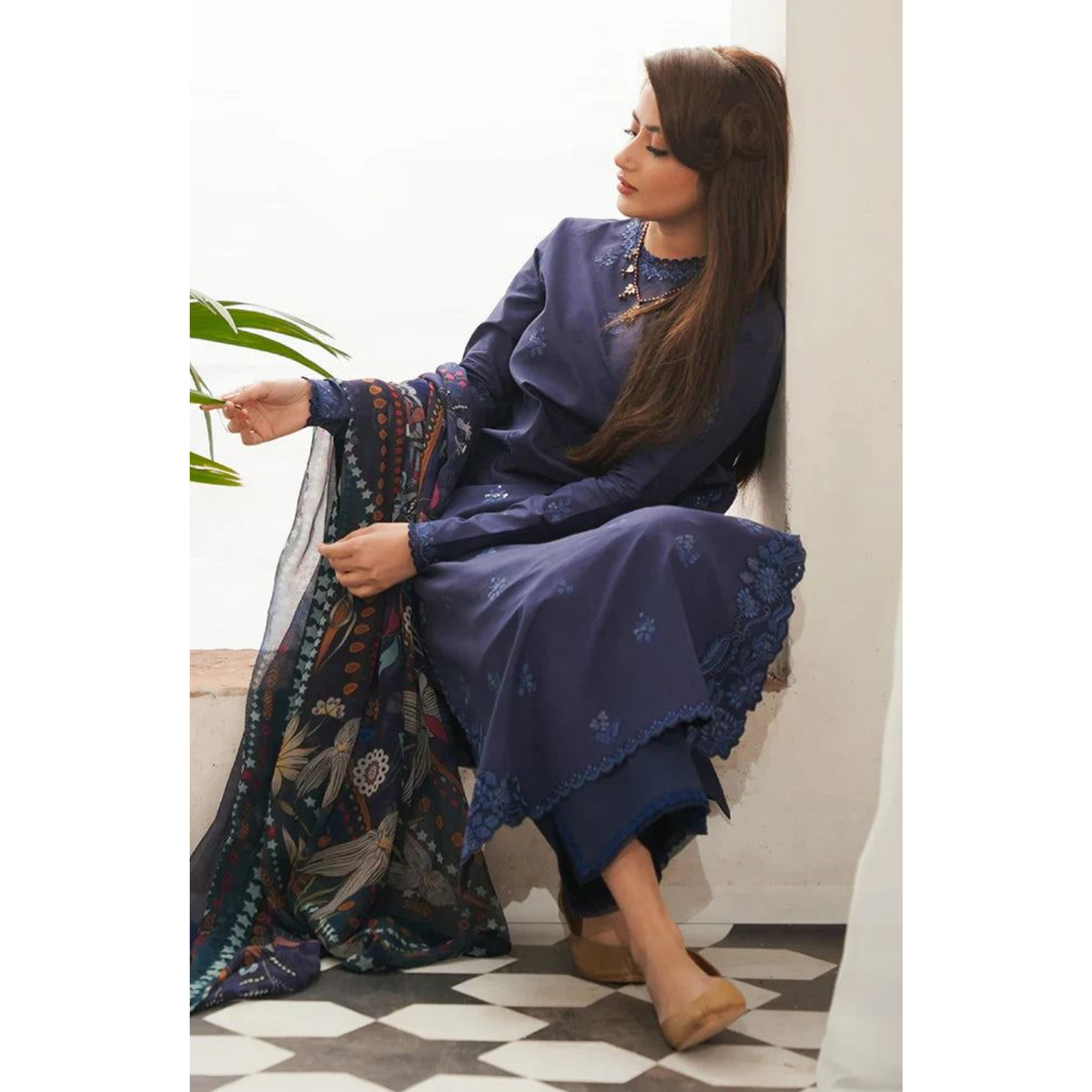 LC-31 : 3 PIECE UN-STITCHED EMBROIDERED PREMIUM DHANAK DRESS