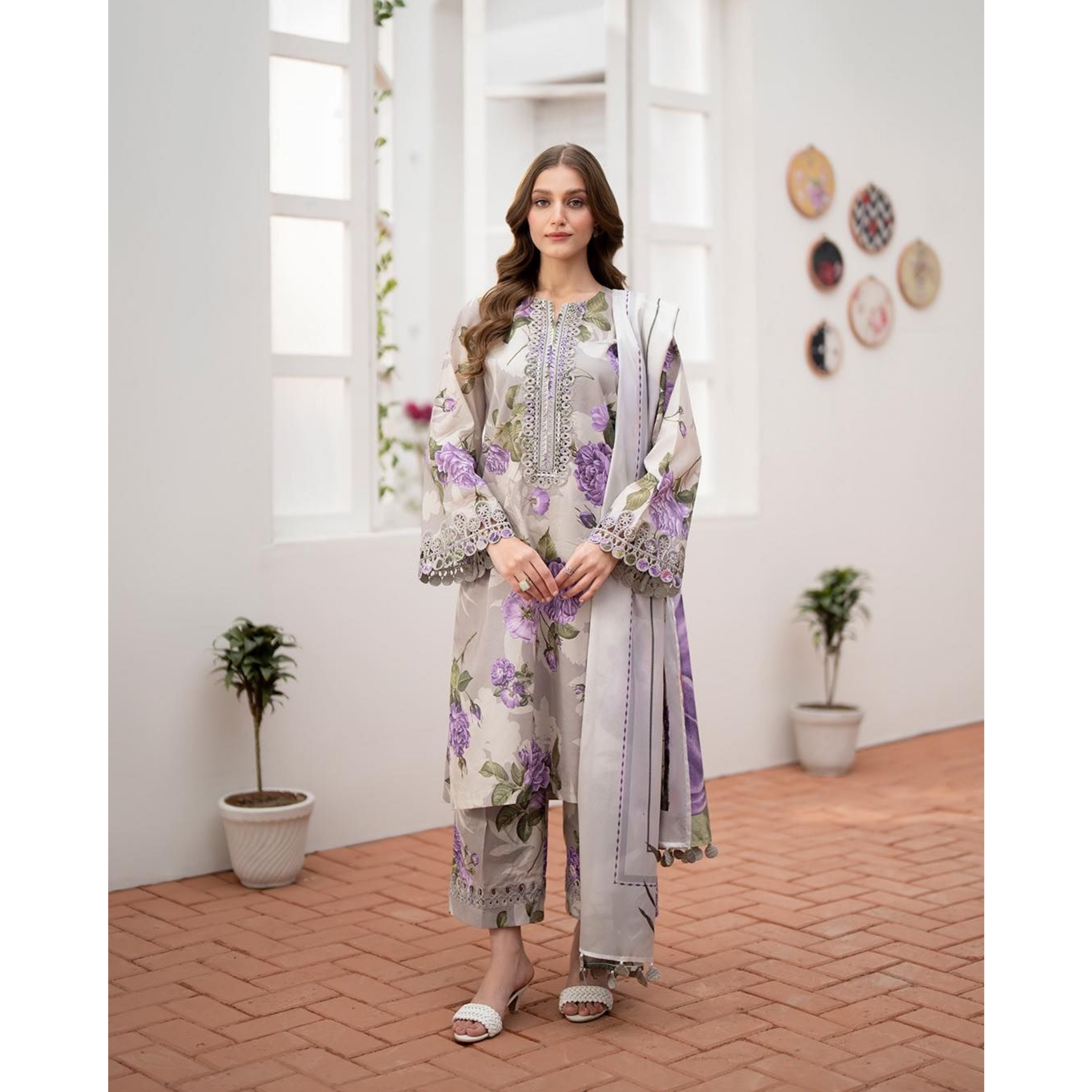 OA-20 : 3 PIECE UNSTITCHED KARANDI DIGITAL PRINTED DRESS