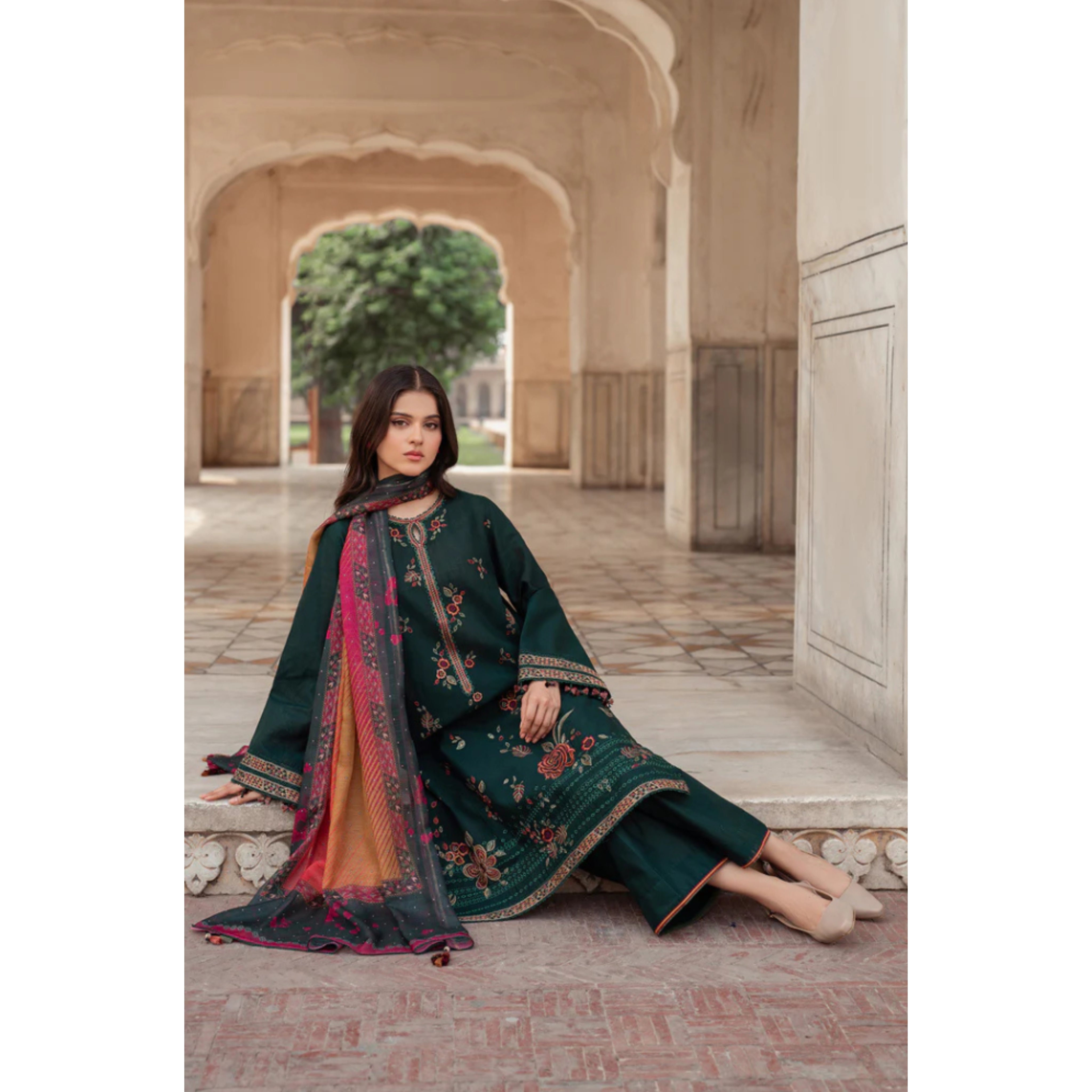 NA-165 : 3 PIECE UN-STITCHED HEAVY EMBROIDERED PREMIUM DHANAK DRESS.