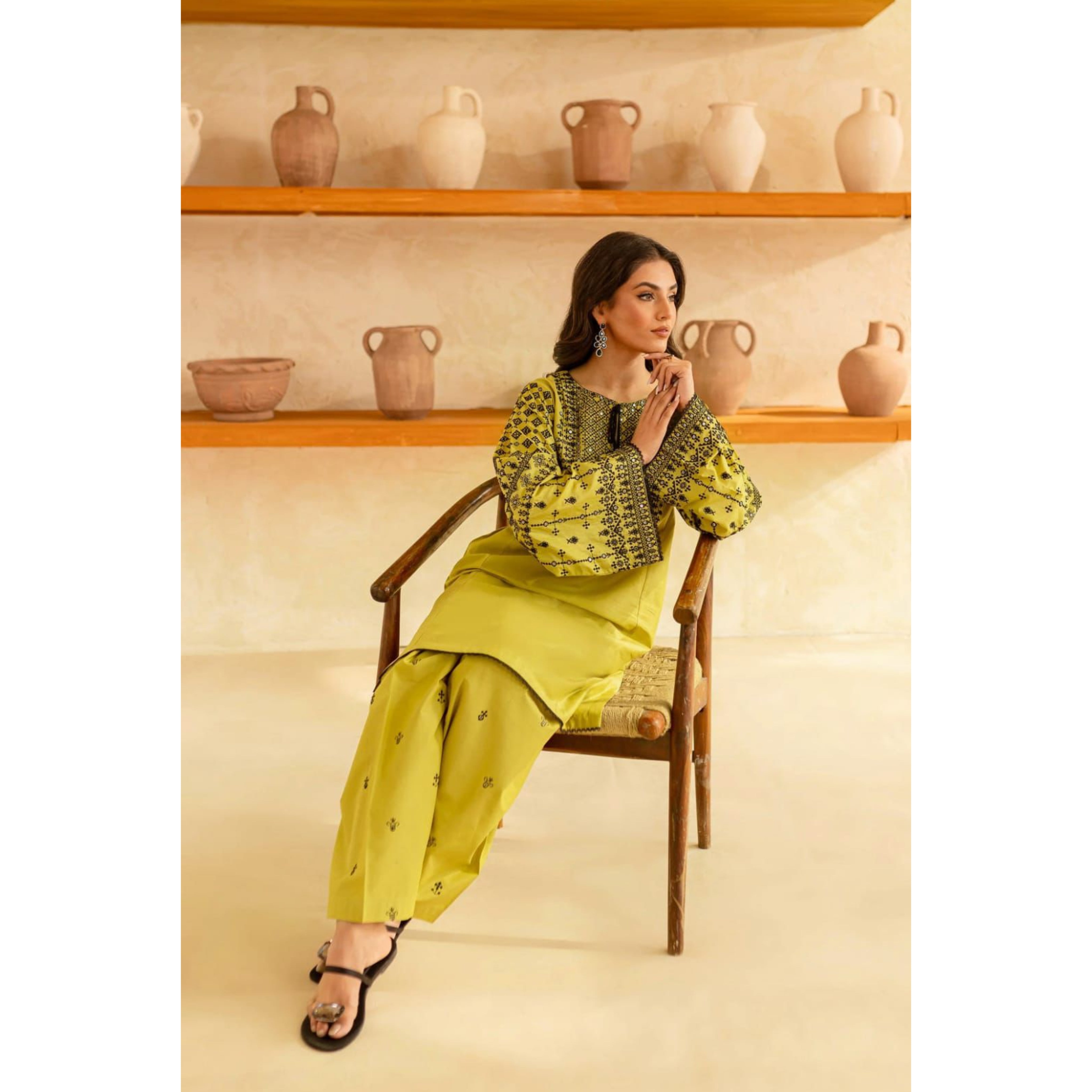 NA-175 : 2 PIECE UN-STITCHED HEAVY EMBROIDERED PREMIUM DHANAK DRESS.