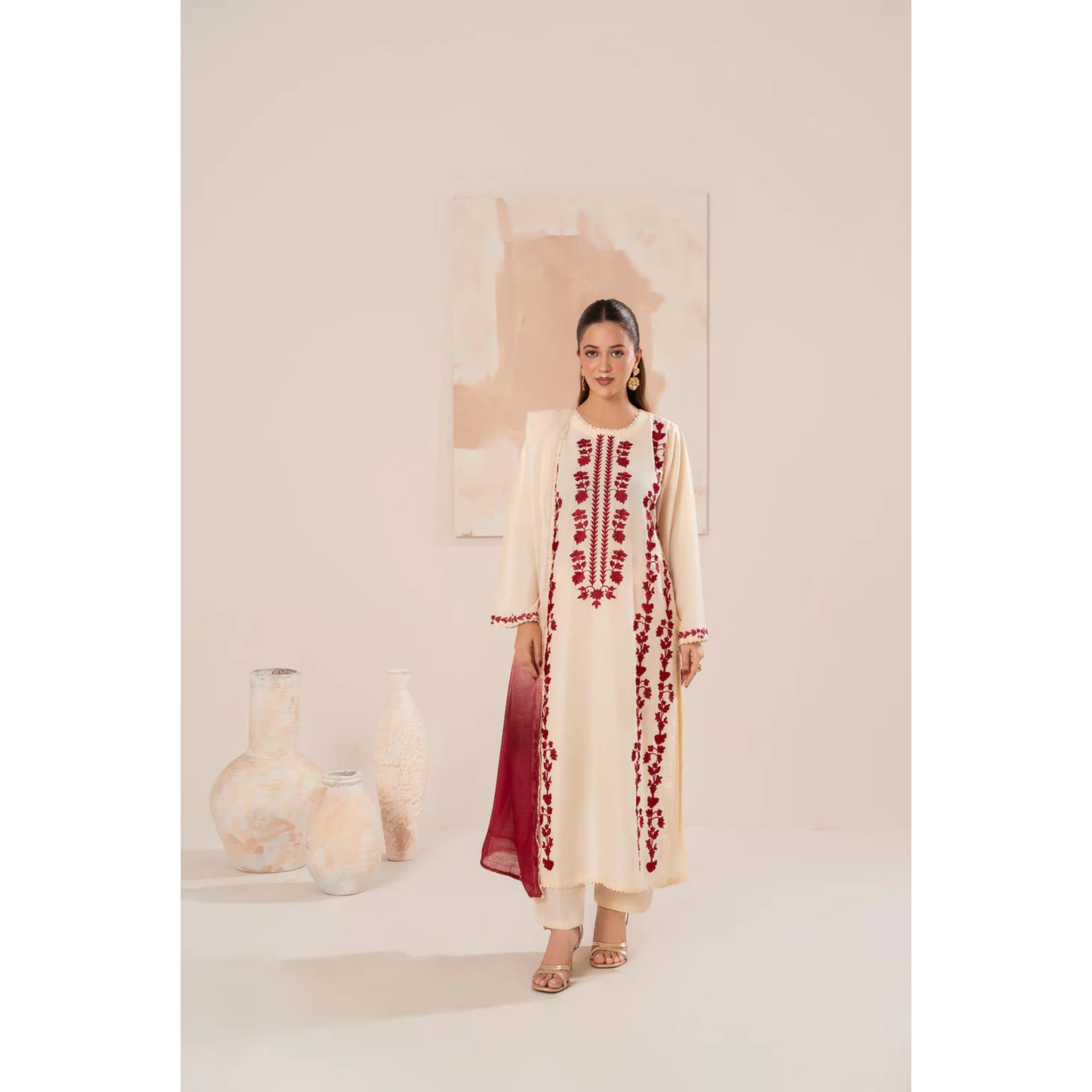 NA-254 : 3 PIECE UN-STITCHED HEAVY EMBROIDERED PREMIUM DHANAK DRESS.