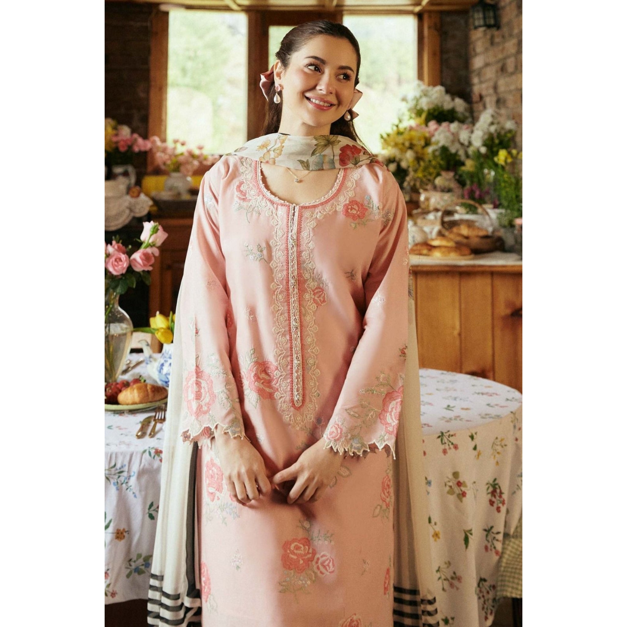 NA-41 : 3-PIECE UN-STITCHED EMBROIDERED PREMIUM LAWN DRESS